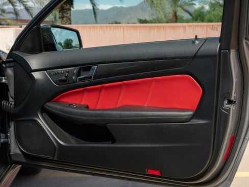 Used 2012 Mercedes-Benz C 63 AMG Coupe image 34