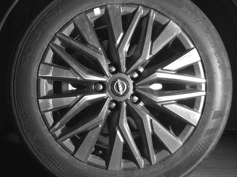 Used 2025 Nissan Altima 2.5 SV image 12