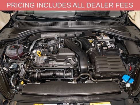 Used 2025 Volkswagen Jetta SE FWD image 19