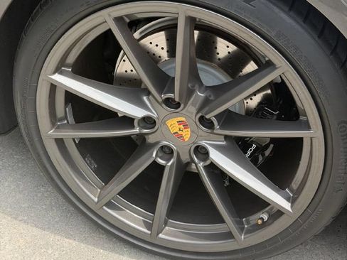 Used 2021 Porsche 911 Carrera S RWD image 32