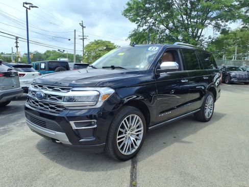 Certified 2023 Ford Expedition Platinum AWD/4WD image 6