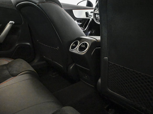 Used 2023 Mercedes-Benz CLA 250 4MATIC image 19