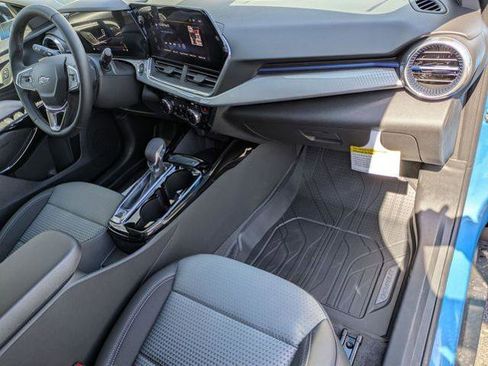 New 2026 Chevrolet Trax LT FWD image 29