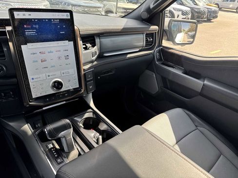 Used 2022 Ford F150 Lightning Lariat w/ Tow Technology Package image 28