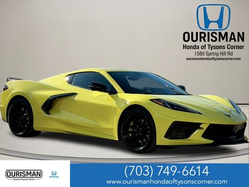 Used 2024 Chevrolet Corvette Stingray Premium Cpe w/ Z51 Performance Package image 1
