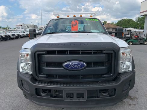 Used 2015 Ford F450 XL w/ Power Equipment Group AWD/4WD image 2