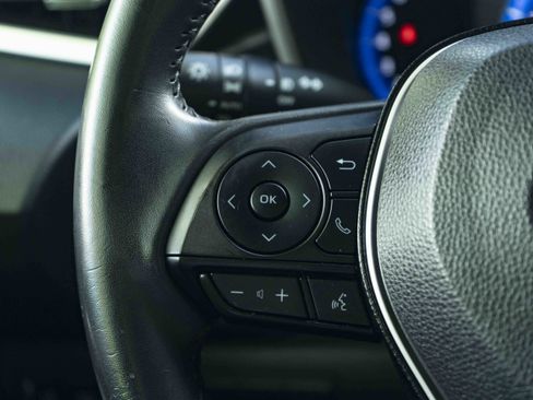 Used 2020 Toyota Corolla XSE FWD image 20
