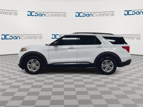 Used 2021 Ford Explorer XLT w/ Class III Trailer Tow Package AWD/4WD image 5