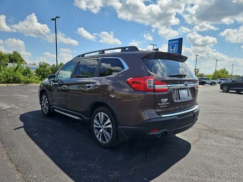 Used 2019 Subaru Ascent Touring AWD/4WD image 3