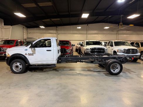 Used 2018 RAM 5500 Tradesman image 50