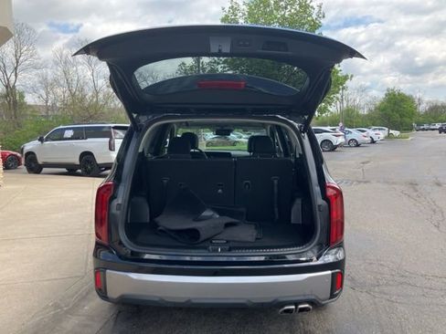 Used 2025 Kia Telluride S FWD image 44