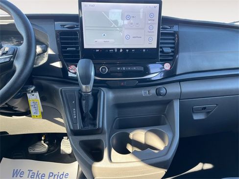 Used 2023 Ford Transit 350 XLT image 11