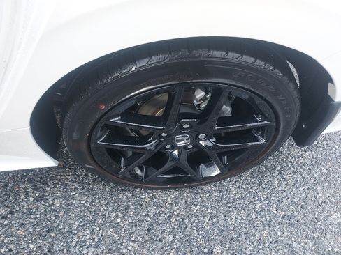 Used 2024 Honda Civic Sport image 16