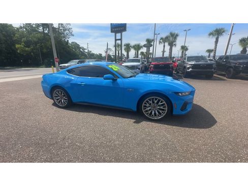 Used 2024 Ford Mustang GT Premium RWD image 9