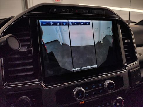 Used 2022 Ford F250 Lariat w/ Tremor Off-Road Package image 18