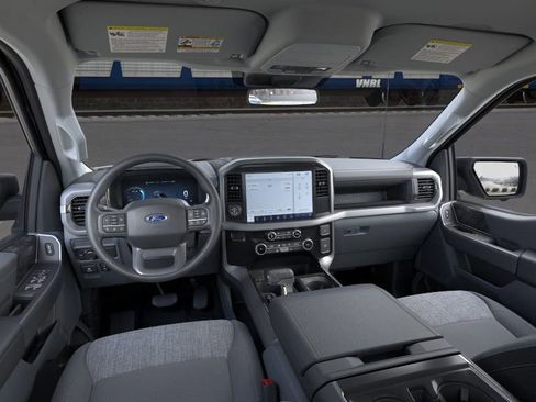 New 2025 Ford F150 Lightning XLT image 9