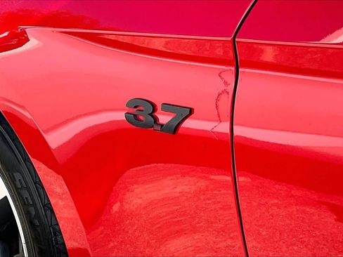 Used 2015 Ford Mustang Coupe w/ Equipment Group 051A RWD image 9