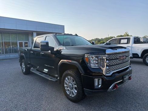 Used 2020 GMC Sierra 2500 Denali w/ Denali Ultimate Package AWD/4WD image 3