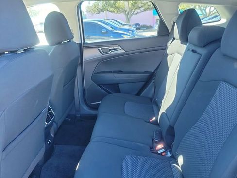 Used 2026 Kia Sportage LX image 12