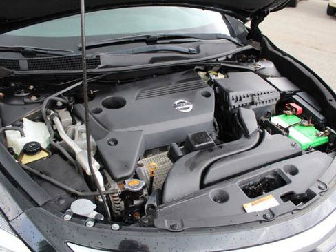 Used 2014 Nissan Altima 2.5 SV w/ Convenience Package FWD image 20