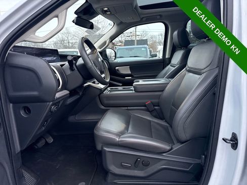 Used 2025 Ford Expedition Max Active image 24