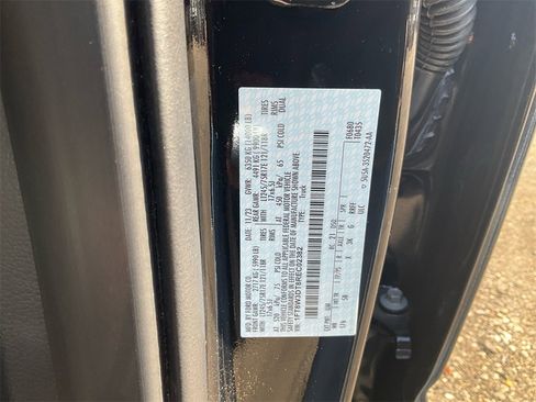 Used 2024 Ford F350 Lariat w/ Lariat Ultimate Package image 18