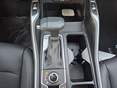New 2026 Kia Sorento S AWD/4WD image 9
