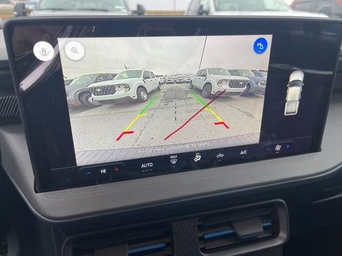 New 2026 Ford Maverick Lobo image 23