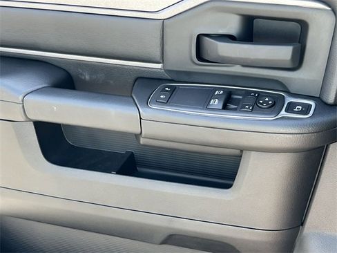 Used 2024 RAM 3500 Tradesman image 30