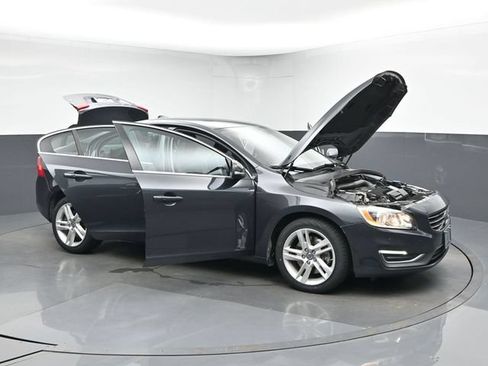 Used 2014 Volvo S60 T5 FWD image 43