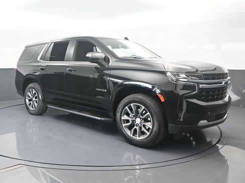 Used 2024 Chevrolet Tahoe LS w/ Driver Alert Package RWD image 8