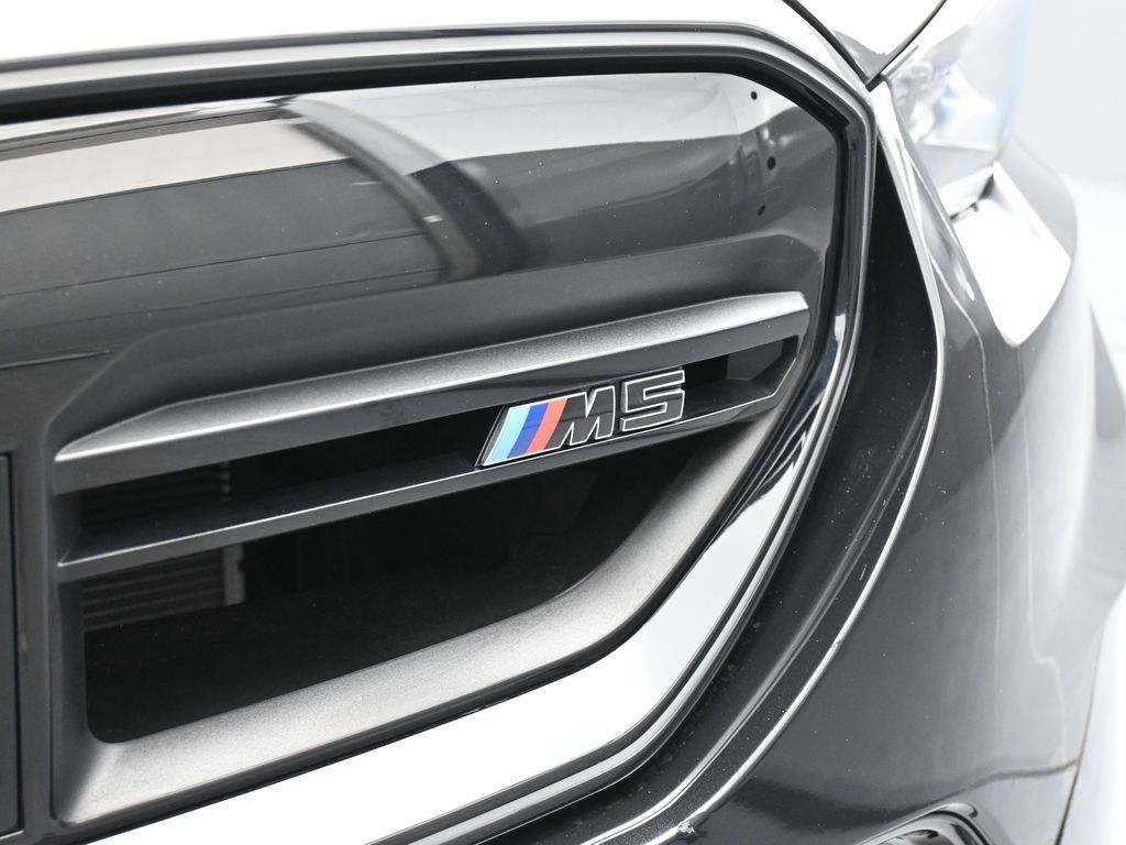 Used 2025 BMW M5 Touring AWD/4WD image 14