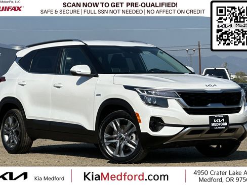 Used 2022 Kia Seltos S AWD/4WD image 1