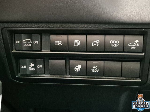 Certified 2024 Toyota Sequoia Platinum AWD/4WD image 18