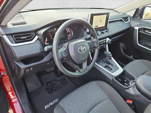 Used 2025 Toyota RAV4 XLE w/ Convenience Package FWD image 10