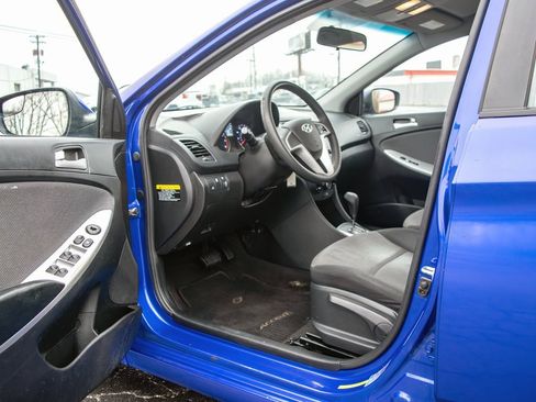 Used 2014 Hyundai Accent GS image 24