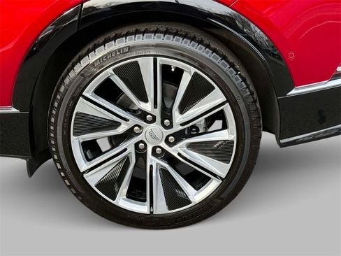 Used 2024 Cadillac Lyriq Luxury w/ LPO, Floor Liner Package image 13