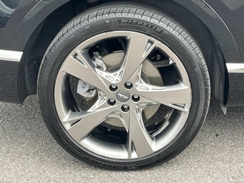 Used 2024 Genesis GV80 3.5T w/ Prestige Package AWD/4WD image 11
