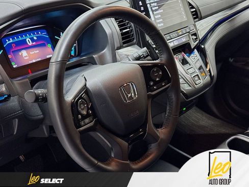 Used 2024 Honda Odyssey Elite image 13