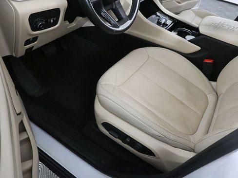 Used 2021 Jeep Grand Cherokee L Limited RWD image 7