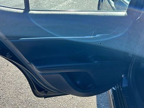 Used 2023 Toyota Camry SE image 14