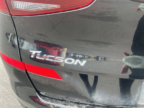Used 2019 Hyundai Tucson SE AWD/4WD image 15