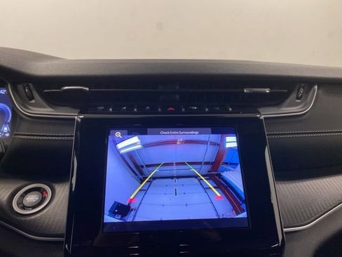 Used 2023 Jeep Grand Cherokee L Altitude image 15