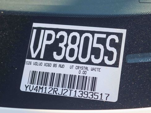 Used 2026 Volvo XC60 B5 Core AWD/4WD image 31