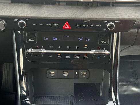 Used 2024 Kia Carnival SX FWD image 20