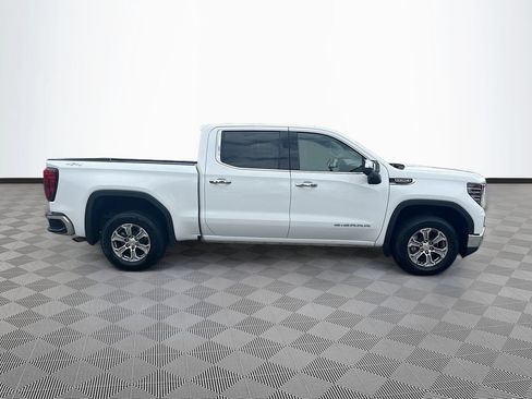 Used 2025 GMC Sierra 1500 SLT AWD/4WD image 5