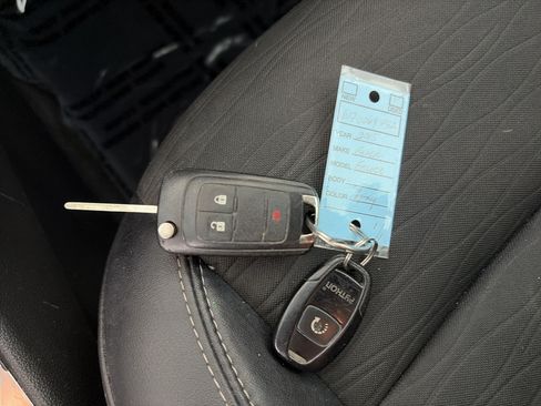Used 2015 Buick Encore FWD image 31