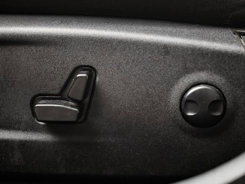 Used 2023 Dodge Charger GT image 21