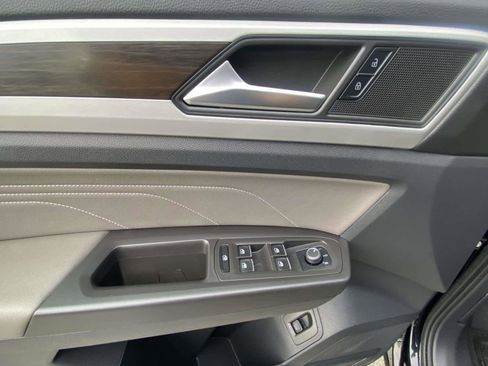 Used 2022 Volkswagen Atlas SE AWD/4WD image 28