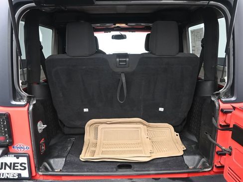 Used 2013 Jeep Wrangler Sport AWD/4WD image 17